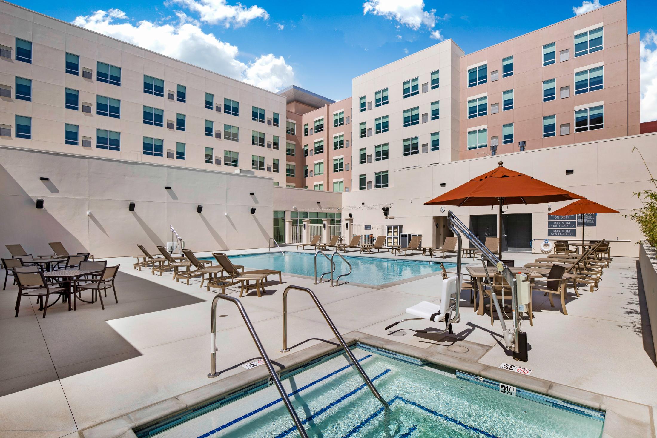 Hyatt House La - University Medical Center Лос-Анджелес Экстерьер фото
